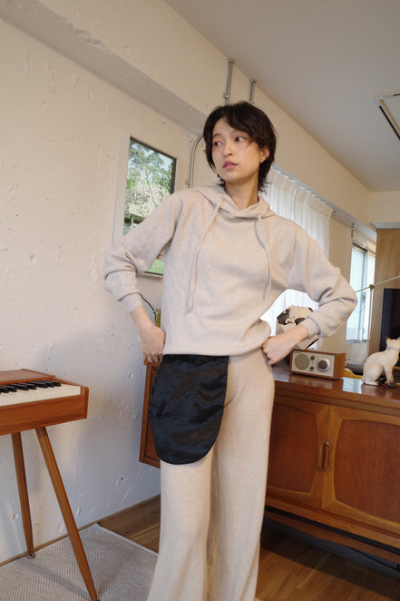 Wearable Pocket × Medical Herb Tea